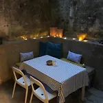 Niva 2- Stunning Sea View 2 Bedroom شقة *